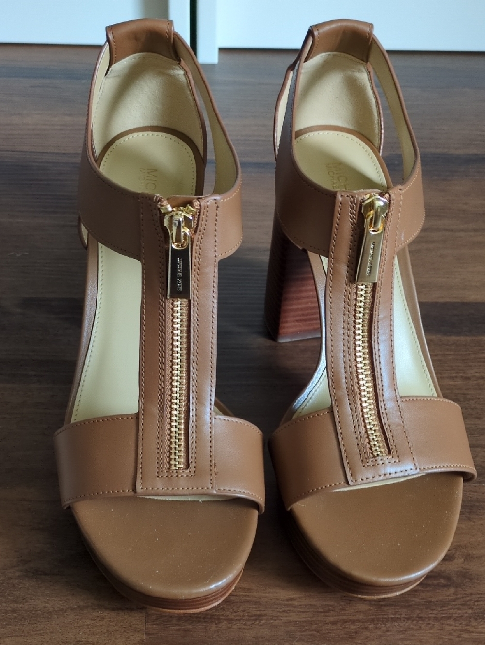 Micheal Kors Berkley Mid Sandal